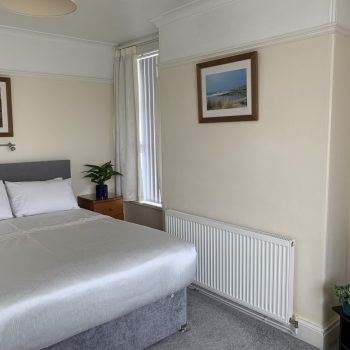 Bedroom 2 Kingsize with ensuite